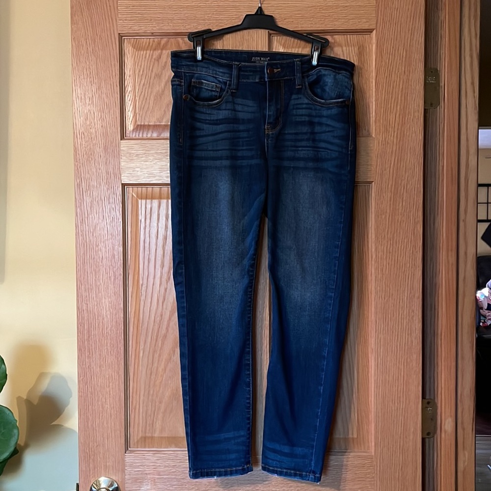 Judy Blue Relaxed Fit Midrise Skinny Jean Size 9/29
